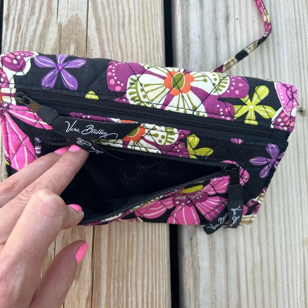 Vera Bradley Pirouette‎ Pink Removable Strap Crossbody Wallet Excellent Shape